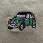 Ricamo Citroën 2CV verde, primo piano